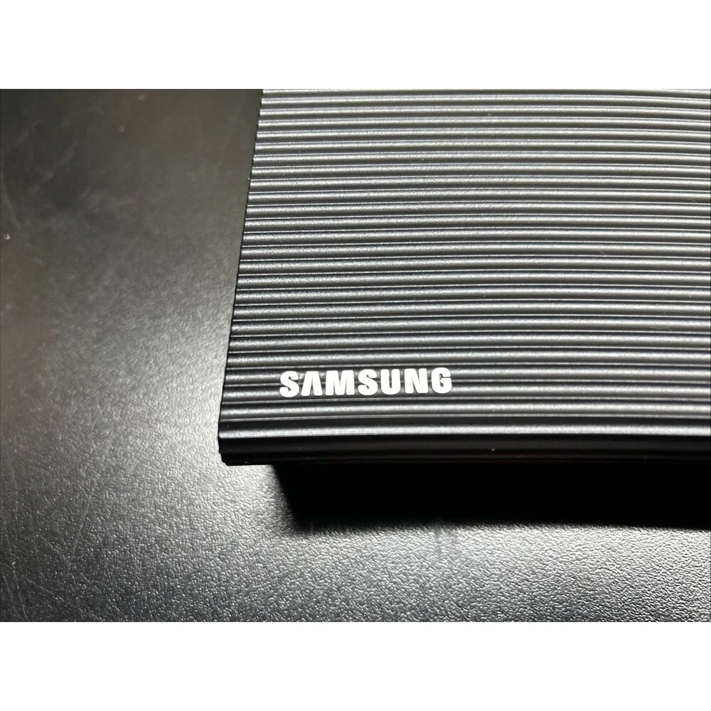 Samsung BD-JM57 Smart Curved Blu-ray DVD Player Wi-Fi Streaming HDMI No Remote